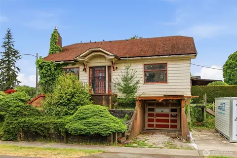 3704 N Tyler St, Tacoma, WA 98407