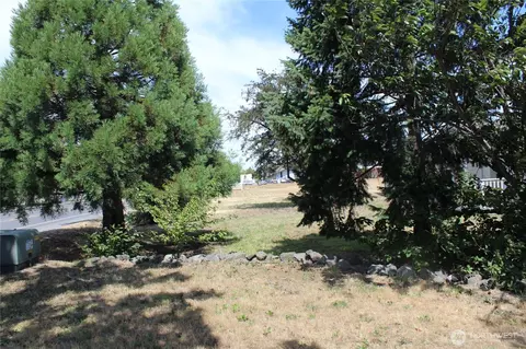Exterior - 550 N Sequim Ave, Sequim, WA 98382 photo 10 of 10
