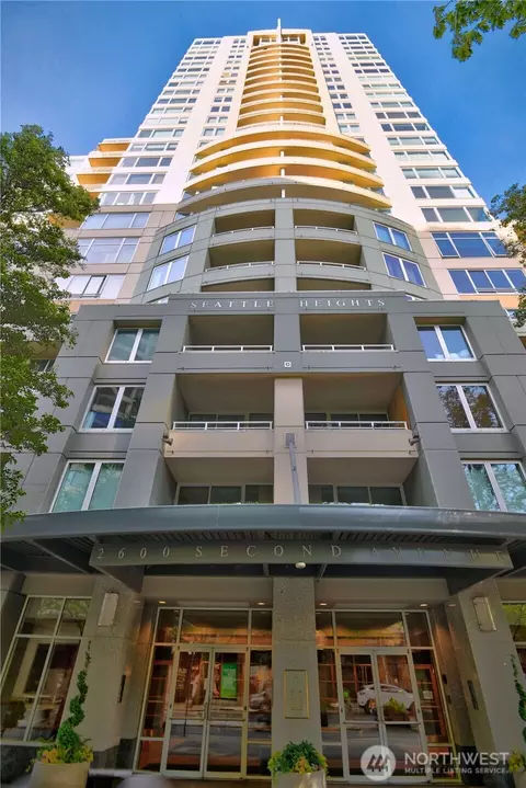 2600 2nd Ave #1808, Seattle, WA 98121