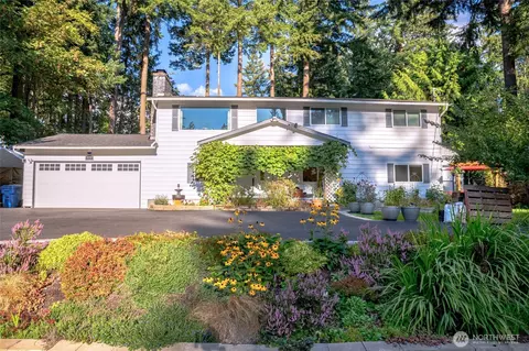 3515 W Tapps Dr E, Lake Tapps, WA 98391
