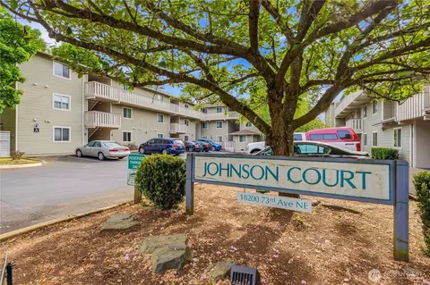 18200 73rd Ave NE #A113, Kenmore, WA 98028