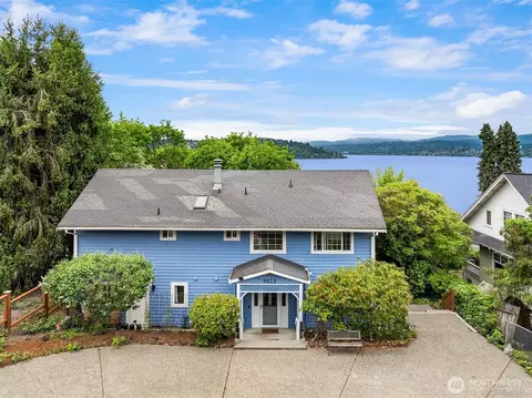 9823 Arrowsmith Ave S, Seattle, WA 98118