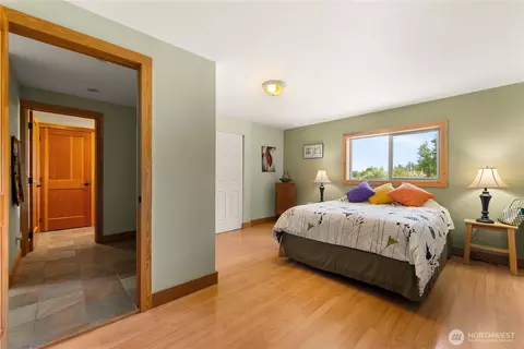 Bedroom - 446 Rendezvous Rd, Winthrop, WA 98862 photo 3 of 5