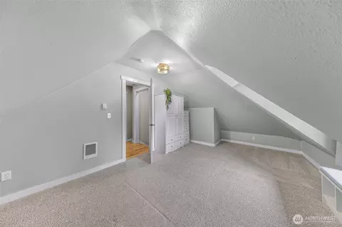 Bedroom - 1418 Maple St, Everett, WA 98201 photo 6 of 8