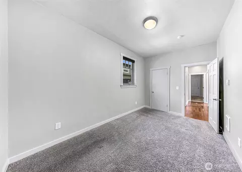Bedroom - 1418 Maple St, Everett, WA 98201 photo 3 of 8