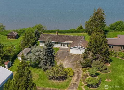 432 W Anderson Rd, Sequim, WA 98382