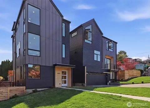 4233 S Bradford St, Seattle, WA 98118