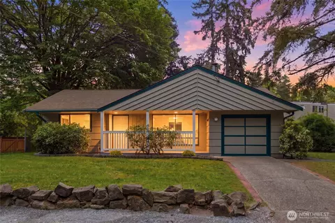 1013 NE 126th St, Seattle, WA 98125