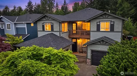 25500 SE 274th Pl, Maple Valley, WA 98038