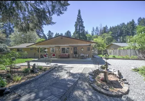 7634 11th Ave SE, Lacey, WA 98503
