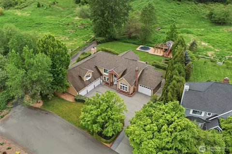 4511 238th Pl SE, Issaquah, WA 98029