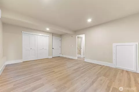 Bedroom - 136 Rainier Acres Rd SE, Rainier, WA 98576 photo 6 of 11