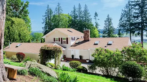 485 S Vesper Way, Camano Island, WA 98282