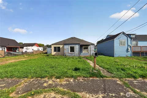 2008 Pacific Ave, Aberdeen, WA 98520