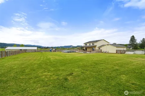 Exterior - 284 Mauerman Rd, Chehalis, WA 98532 photo 3 of 5