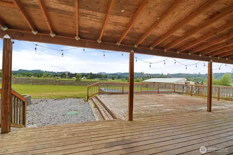 Exterior - 284 Mauerman Rd, Chehalis, WA 98532 photo 4 of 5