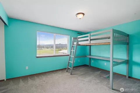 Bedroom - 284 Mauerman Rd, Chehalis, WA 98532 photo 6 of 9