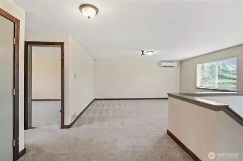 Living - 284 Mauerman Rd, Chehalis, WA 98532 photo 7 of 7
