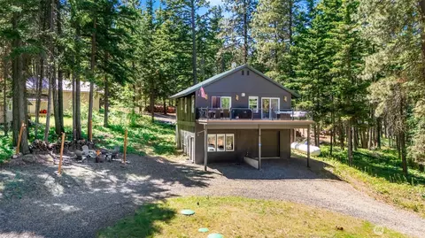 221 Gunther Loop Rd, Cle Elum, WA 98922
