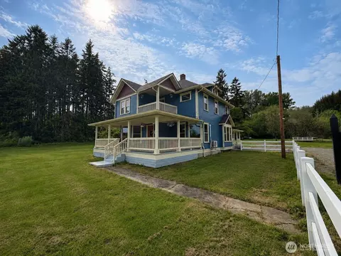 1604 Lincoln Creek Rd, Rochester, WA 98579