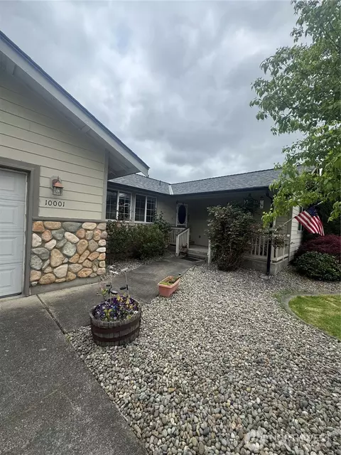 10001 Beth Ct SE, Yelm, WA 98597