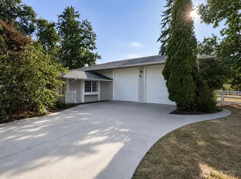 Exterior - 4716 266th St E, Spanaway, WA 98387 photo 1 of 10