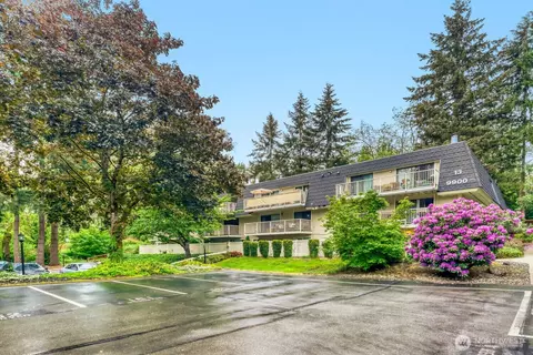 9900 NE 124th St #1306, Kirkland, WA 98034