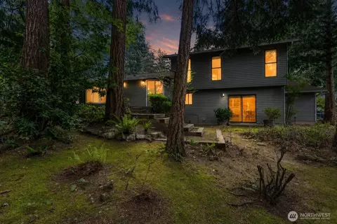 16438 SE 22nd St, Bellevue, WA 98008