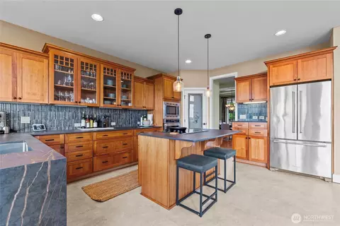 Kitchen - 9306 Milburn Loop SE, Olympia, WA 98513 photo 3 of 4