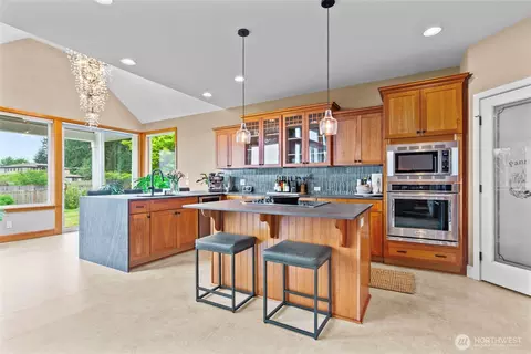 Kitchen - 9306 Milburn Loop SE, Olympia, WA 98513 photo 1 of 4