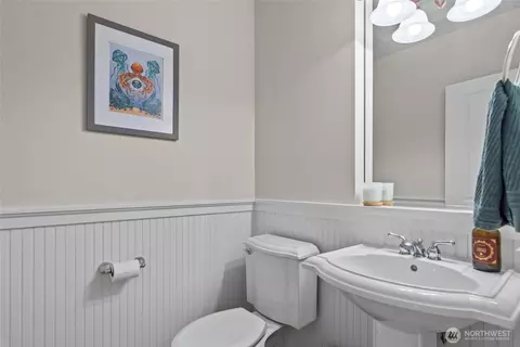 Bath - 9306 Milburn Loop SE, Olympia, WA 98513 photo 1 of 4