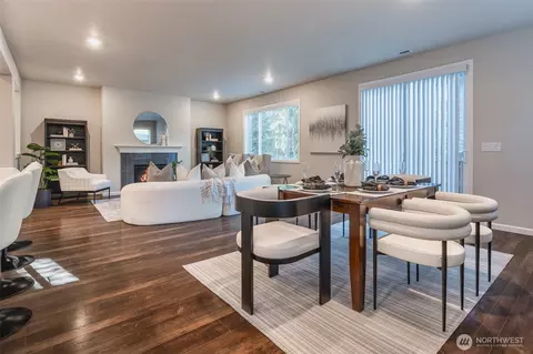 Dining - 4422 237 Pl SE, Bothell, WA 98021 photo 1 of 1