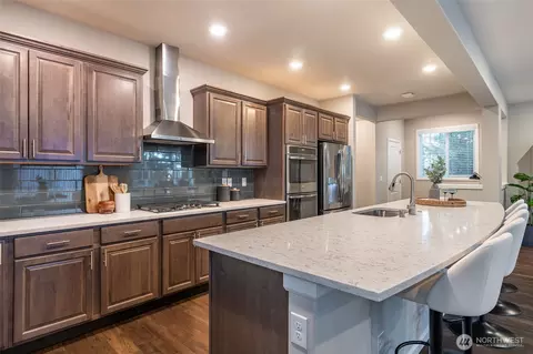 Kitchen - 4422 237 Pl SE, Bothell, WA 98021 photo 5 of 5