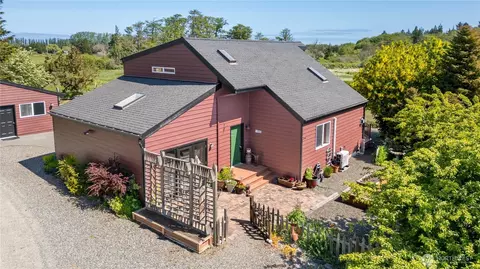 Exterior - 3718 Sequim Dungeness Way, Sequim, WA 98382 photo 1 of 10