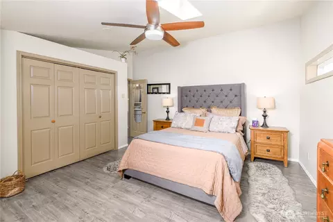 Bedroom - 3718 Sequim Dungeness Way, Sequim, WA 98382 photo 1 of 3
