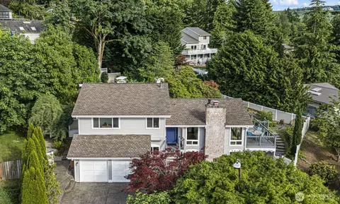5712 141st Pl SE, Bellevue, WA 98006