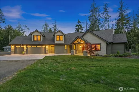 2415 44th Ave NW, Olympia, WA 98502