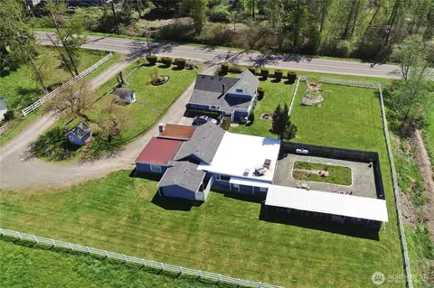 26904 SE 400th St, Enumclaw, WA 98022