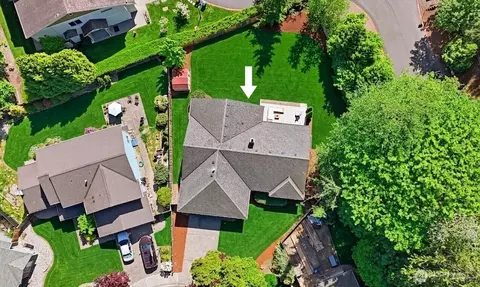 View/Area - 1016 215th St SE, Bothell, WA 98021 photo 1 of 2