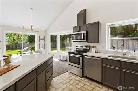 Kitchen - 1016 215th St SE, Bothell, WA 98021 photo 1 of 3
