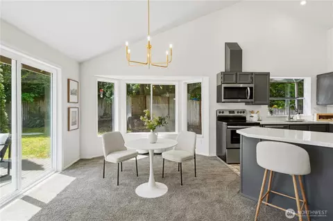 Dining - 1016 215th St SE, Bothell, WA 98021 photo 3 of 5