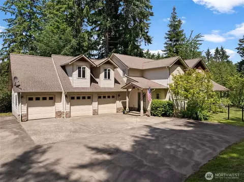 4443 Boston Harbor Rd NE, Olympia, WA 98506