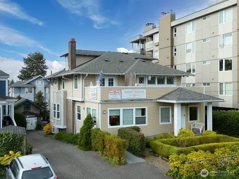 211 14th Ave E, Seattle, WA 98112