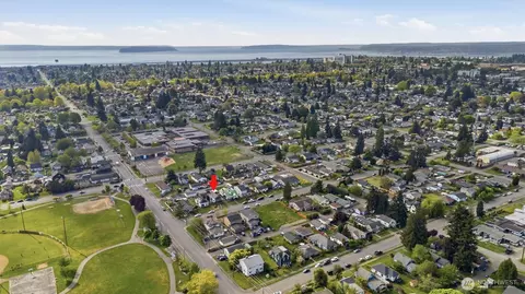 View/Area - 2224 Chestnut St, Everett, WA 98201 photo 5 of 6