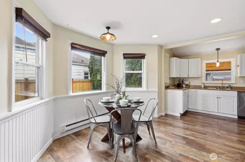 Dining - 2224 Chestnut St, Everett, WA 98201 photo 1 of 2