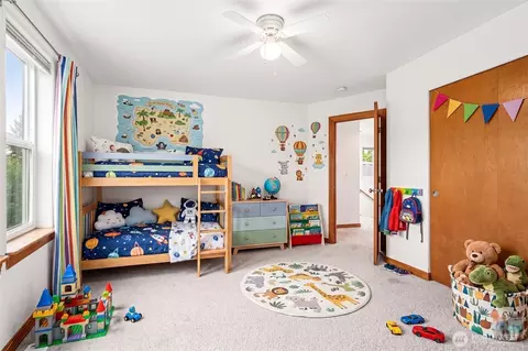 Bedroom - 4530 5th Dr SE, Everett, WA 98203 photo 5 of 11