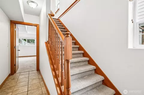 Entry Way - 4530 5th Dr SE, Everett, WA 98203 photo 1 of 1