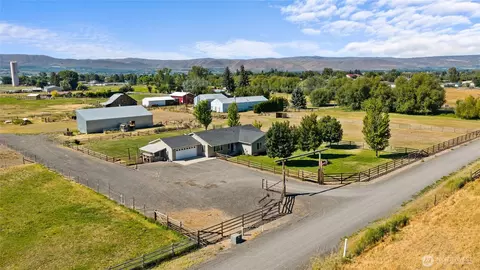 120 Hazel Ln, Ellensburg, WA 98926
