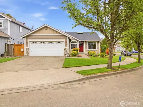 5042 Chambers Creek Loop SE, Olympia, WA 98501