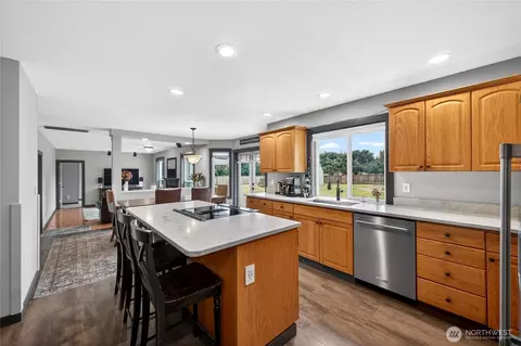 26818 8th Avenue Ct E, Spanaway, WA 98387 photo 9